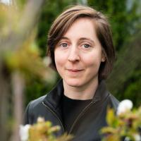 Liza Flum Headshot